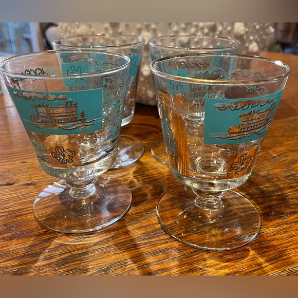 LIBBEY Vintage Steamboat Glass Cordial/Wine/Cocktail Glasses (set of 4) - Picture 3 of 6